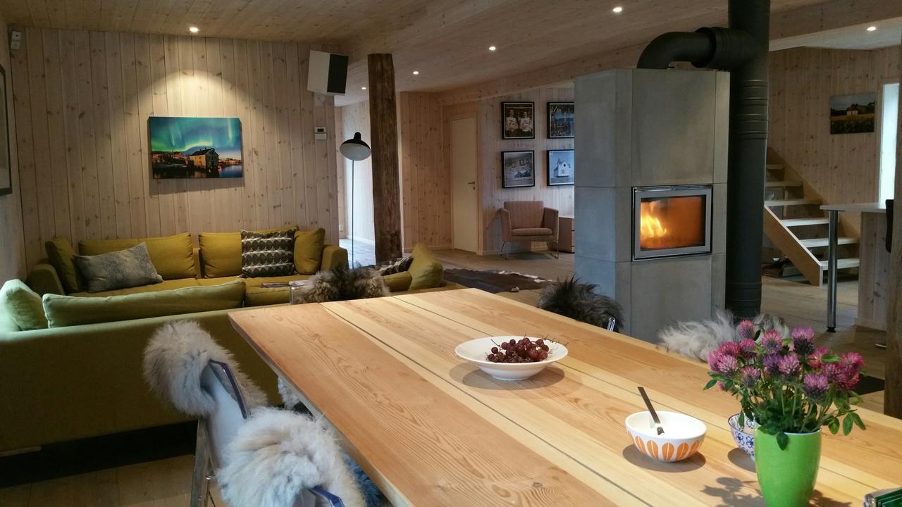 ヘニングスヴァール Lysvoldbrygga Bed & Breakfast エクステリア 写真